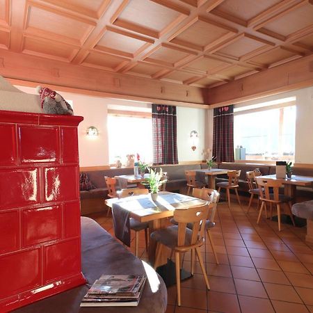 Hotel Alla Rocca Varena Luaran gambar